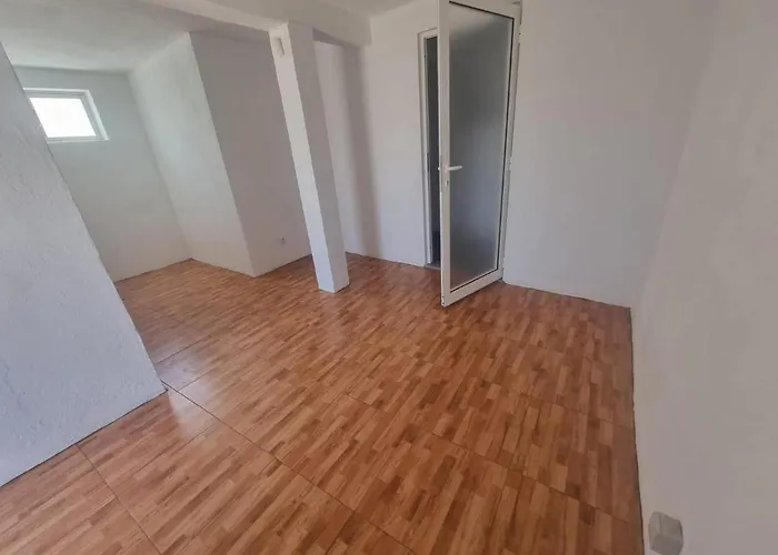 Natura House Hébergement de vacances *